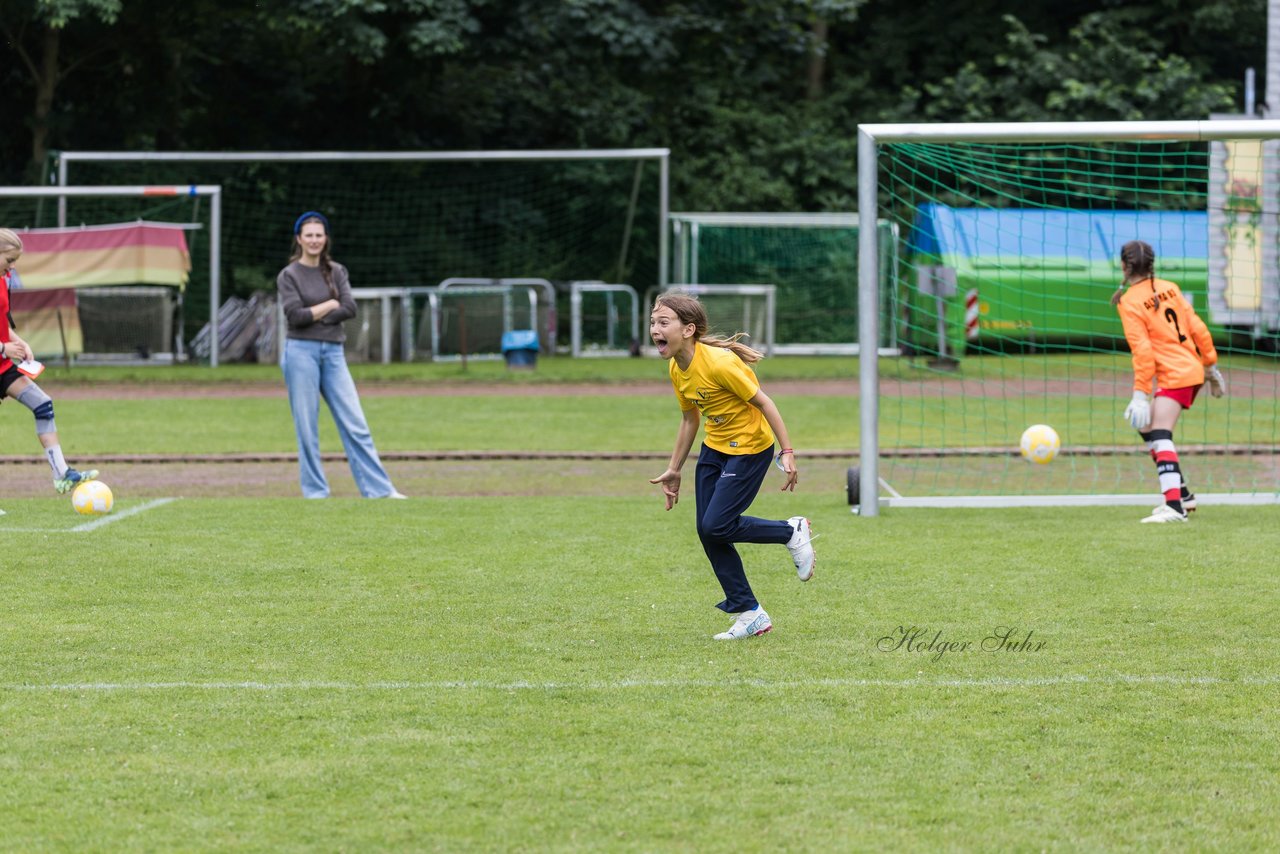 Bild 823 - Loewinnen Cup